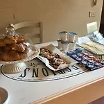 Alojamento de Acomodação e Pequeno-almoço Corte Meraviglia - Relais Lucca
