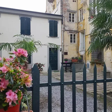 Oda ve Kahvaltı Corte Meraviglia - Relais 3*