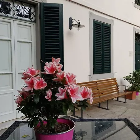 Corte Meraviglia - Relais 3* Lucca